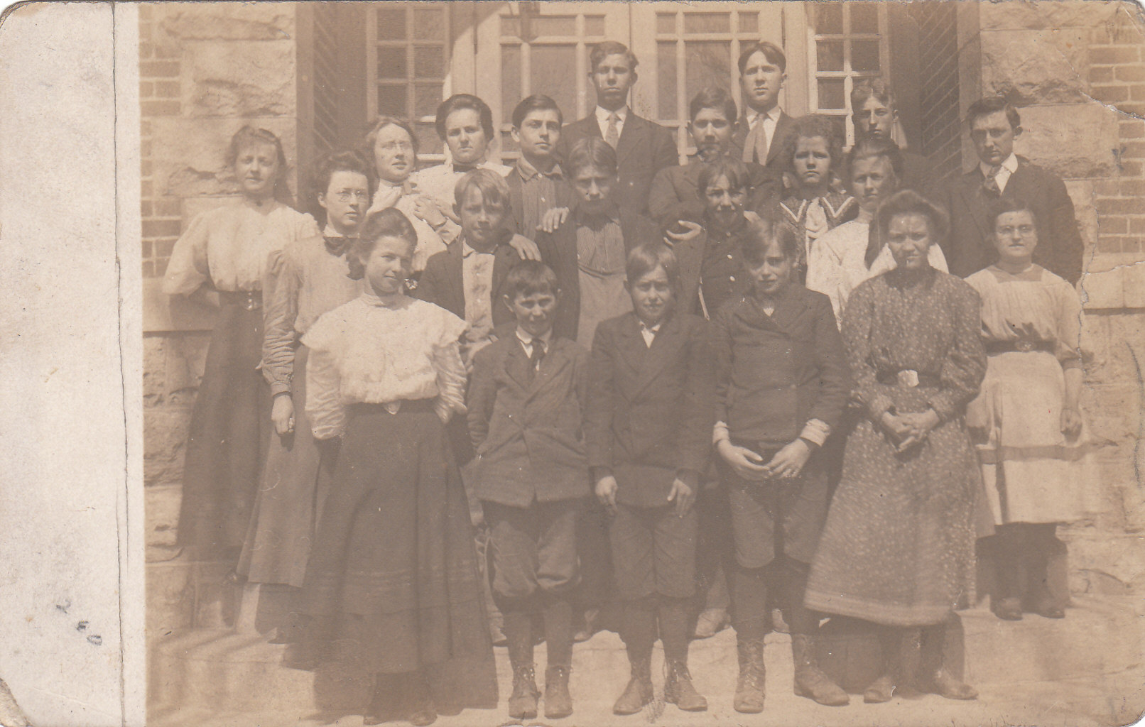 New Waverly School Students 1909